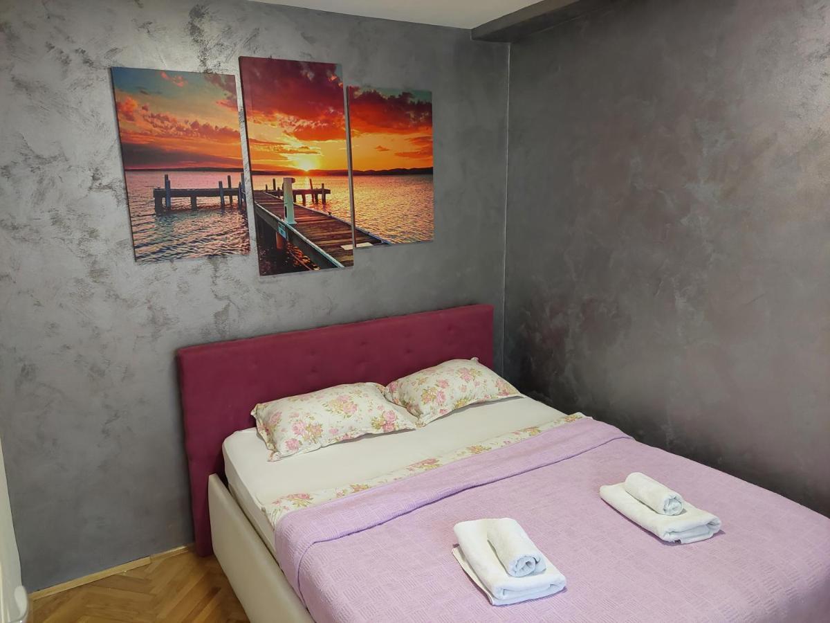 Apartmani Jasmin Нови-Сад Экстерьер фото