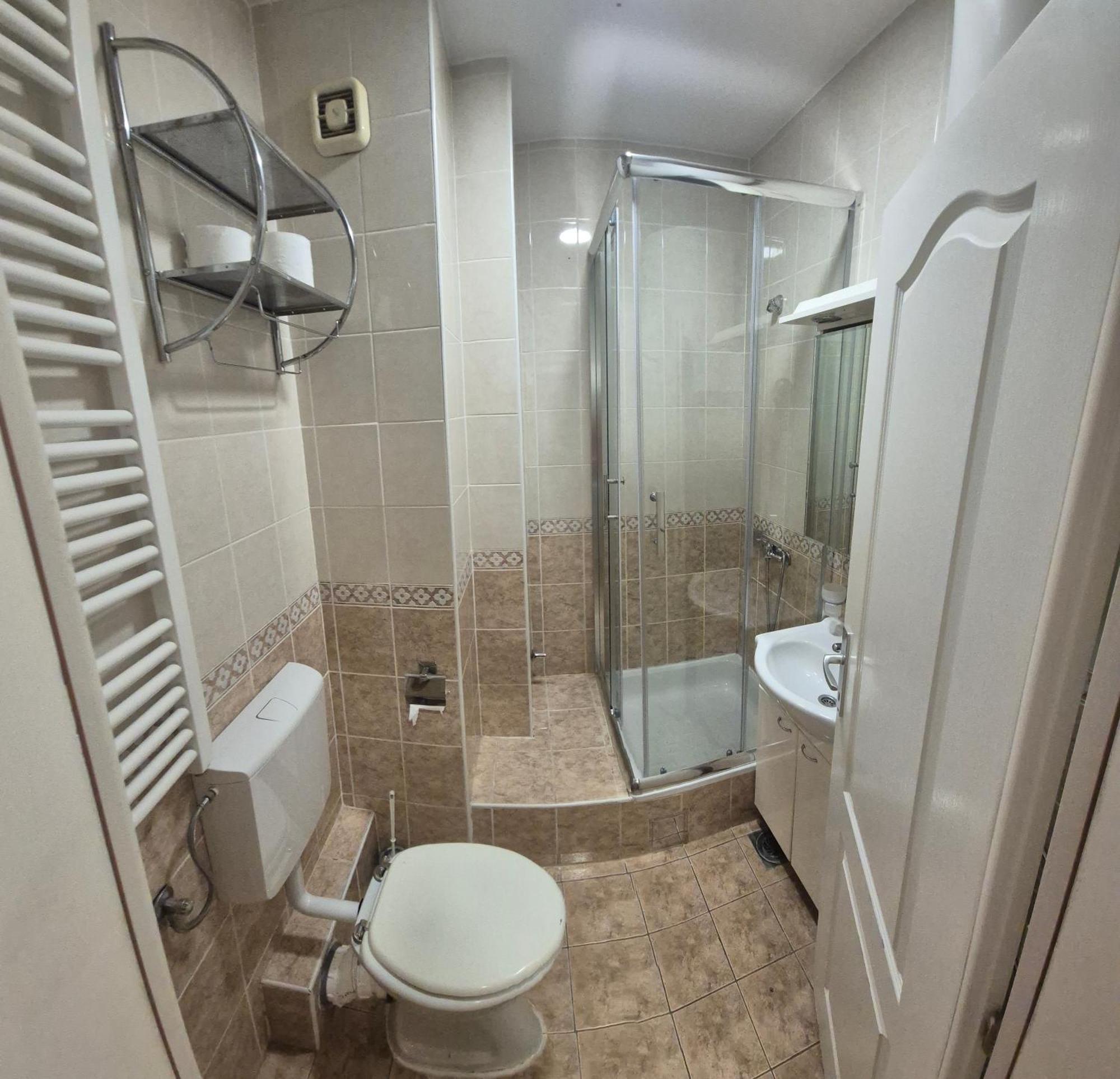 Apartmani Jasmin Нови-Сад Экстерьер фото