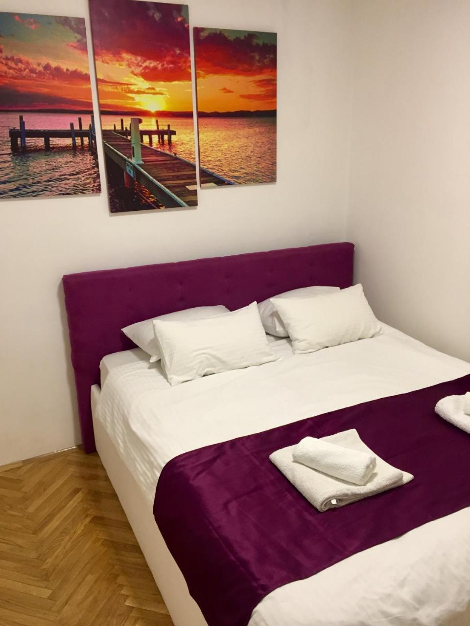 Apartmani Jasmin Нови-Сад Экстерьер фото