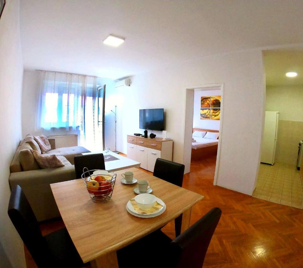 Apartmani Jasmin Нови-Сад Экстерьер фото